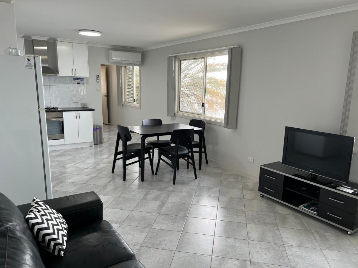 Beachside & Jetty View 7 - Sea Eagle Nest Apartment Streaky Bay